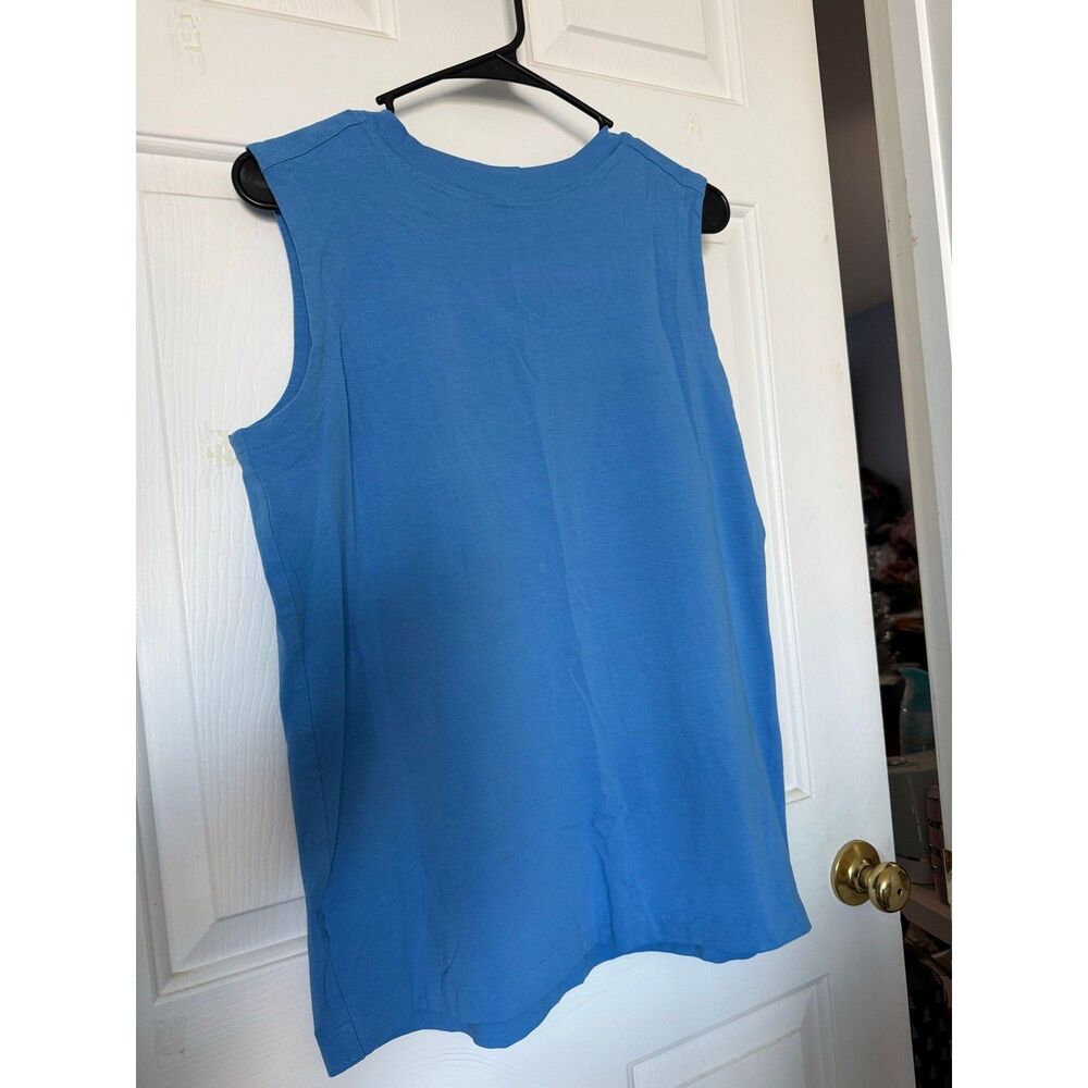 092. NWOT. Lululemon Sleeveless Tank